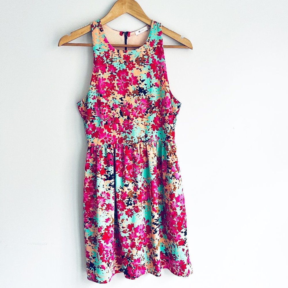 2/$30 Everly Floral Sleeveless Dress M